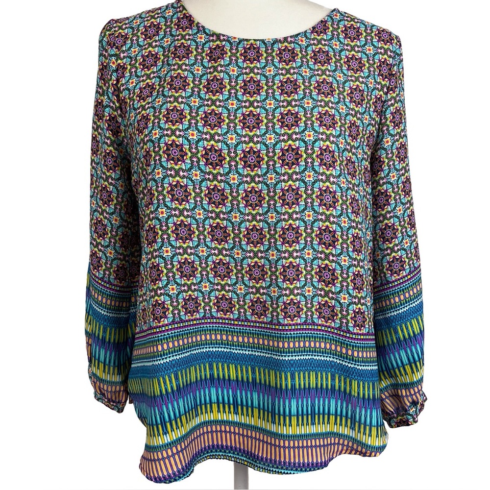 Meraki Women's Top Boho Cottage Peephole Waterfall Back Tunic Size Medium